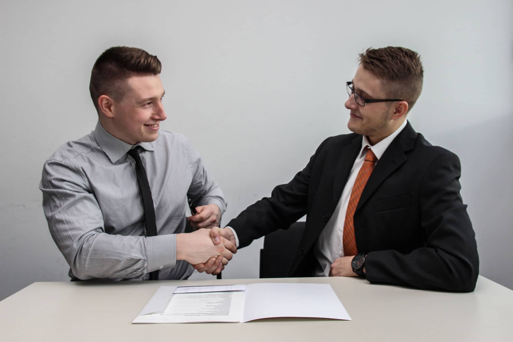 etudes-pour-travailler-dans-secteur-banque-assurance
