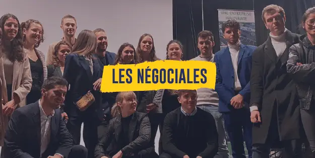Bandeau de présentation "Les Négociales" indiqués dessus, avec une photo de fond d'u groupe d'étudiants Ecofac participants aux Négociales.