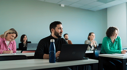 salariés ecofac en salle de classe lors d'une formation interne