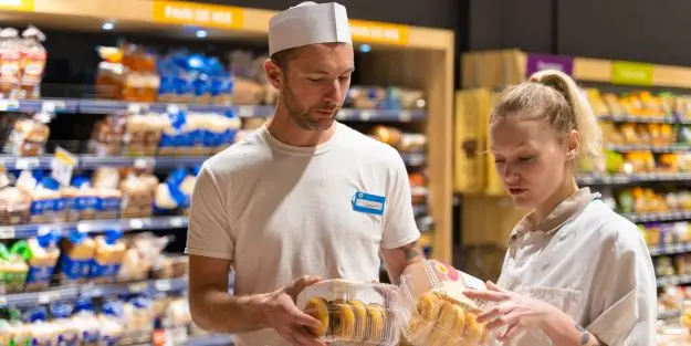 salarié grande distribution rayon boulangerie